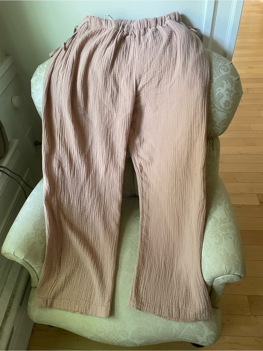 ⭐️NWOT High Wasted Wide Leg Flowy Pants⭐️